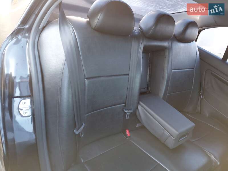 Лифтбек Skoda Superb 2006 в Киеве фото 13 Лифтбек Skoda Superb 2006 в Киеве