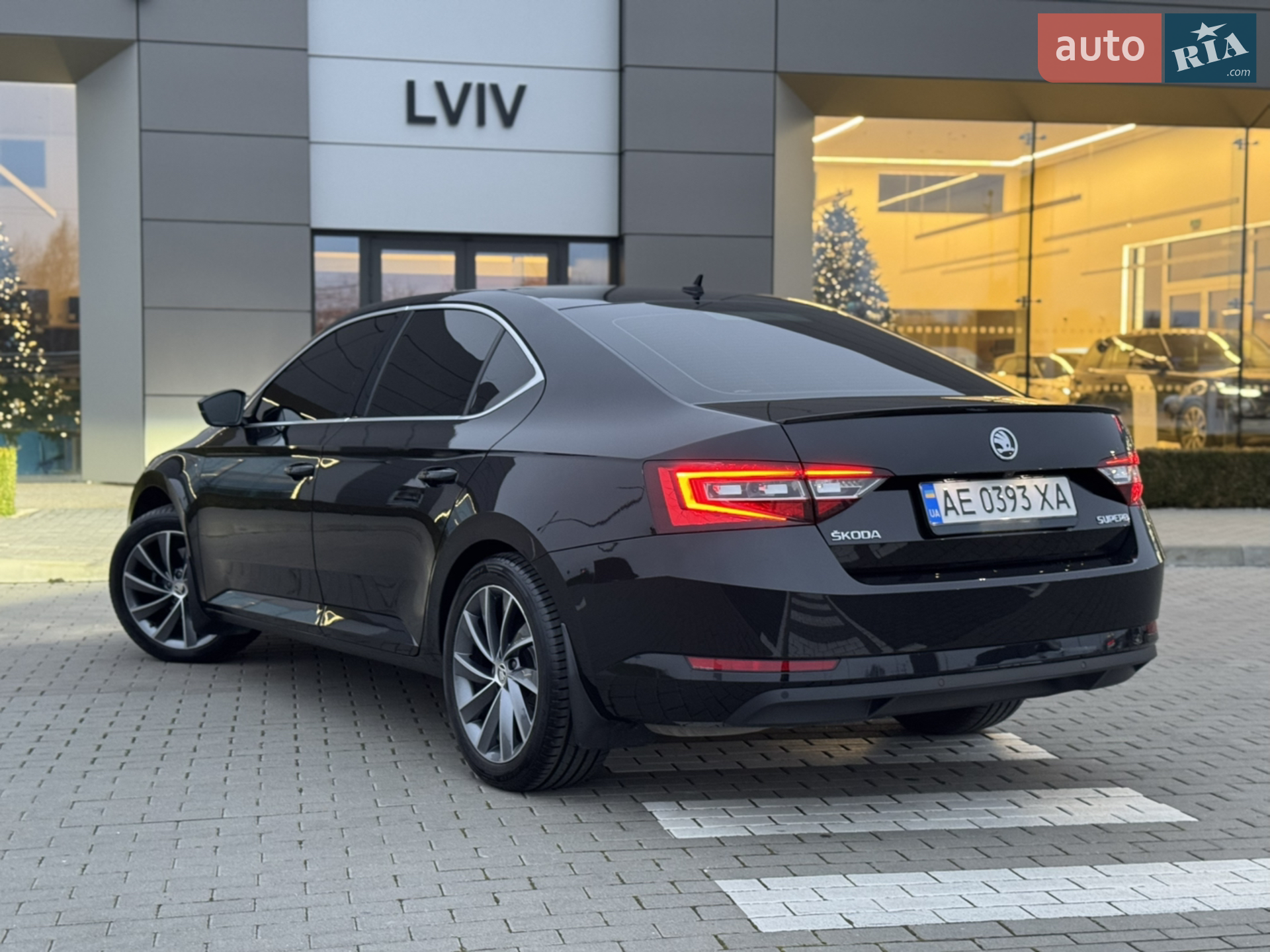 2016 Skoda Superb - мініатюра 14