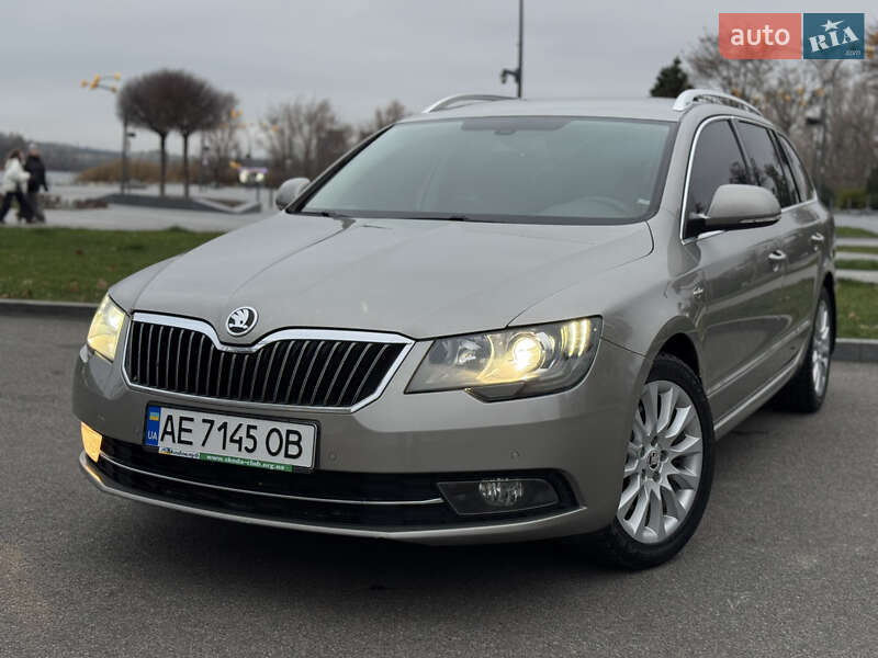 Skoda Superb 2013 Skoda Superb 2013
