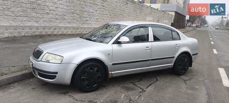 Лифтбек Skoda Superb 2007 в Киеве фото 15 Лифтбек Skoda Superb 2007 в Киеве