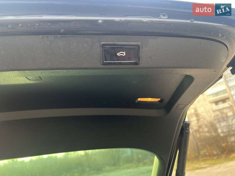 Универсал Skoda Superb 2017 в Луцке