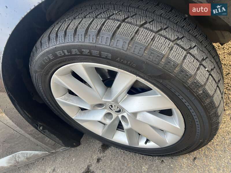 Универсал Skoda Superb 2017 в Луцке