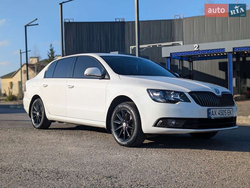 Skoda Superb 2013 Skoda Superb 2013