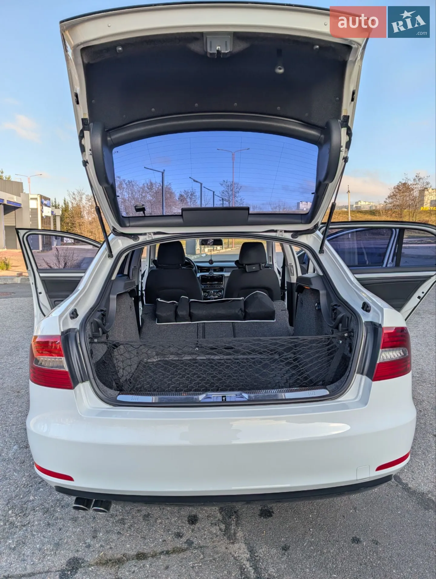 2013 Skoda Superb - мініатюра 20
