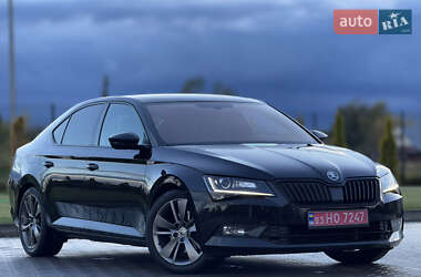 Лифтбек Skoda Superb 2017 в Луцке