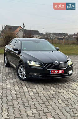 Лифтбек Skoda Superb 2018 в Луцке