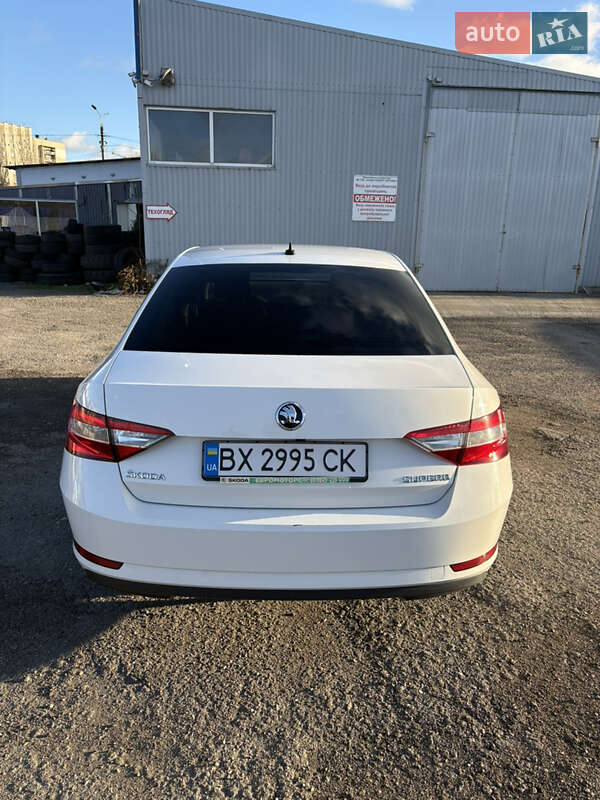 Лифтбек Skoda Superb 2018 в Запорожье фото 17 Лифтбек Skoda Superb 2018 в Запорожье