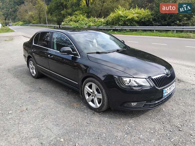 Лифтбек Skoda Superb 2014 в Рахове фото 4 Лифтбек Skoda Superb 2014 в Рахове