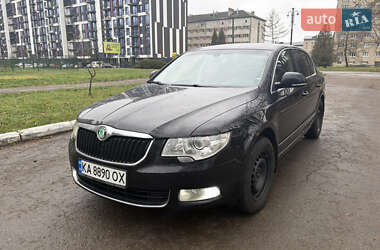 Лифтбек Skoda Superb 2011 в Киеве