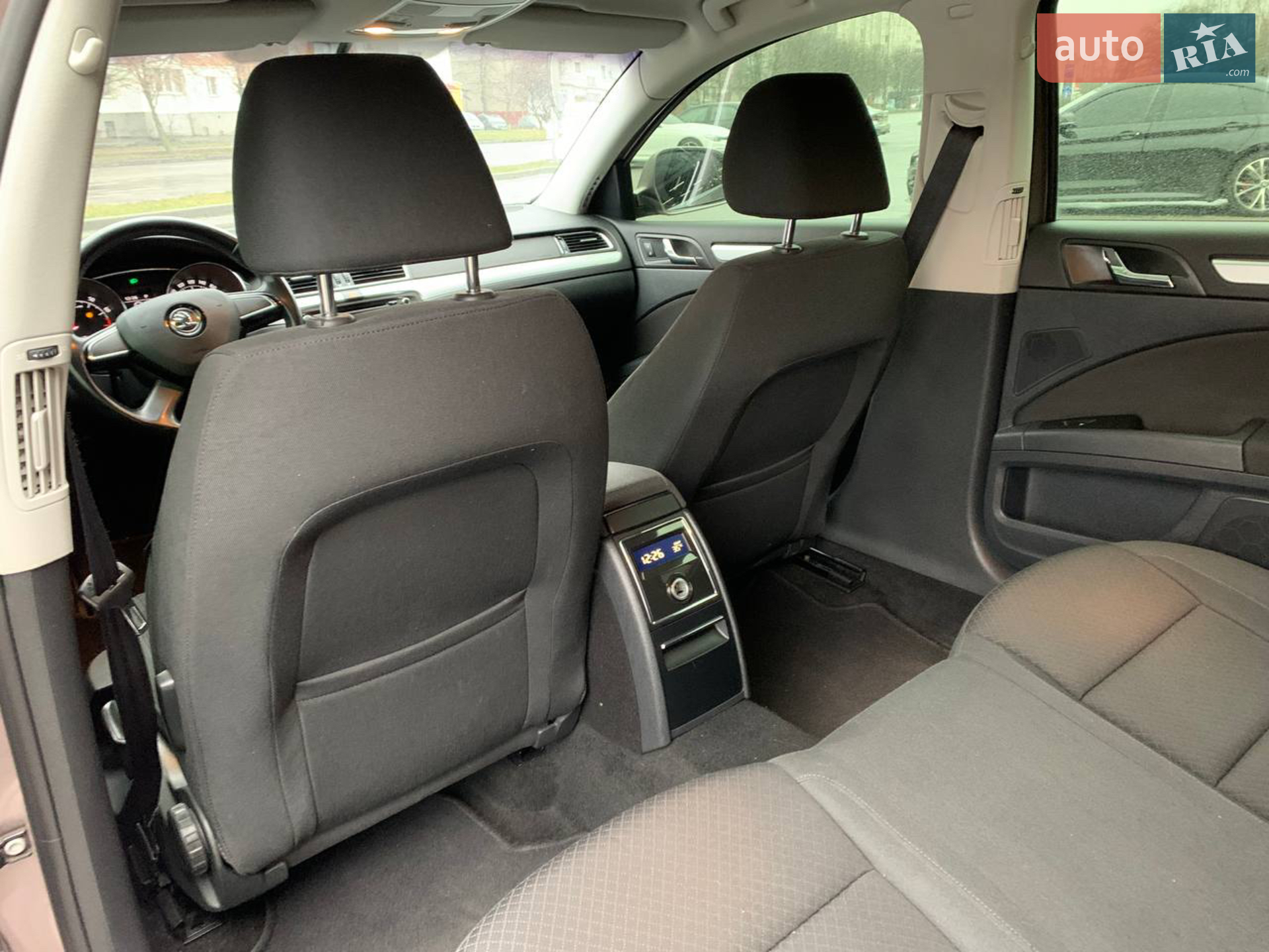 2015 Skoda Superb - мініатюра 21