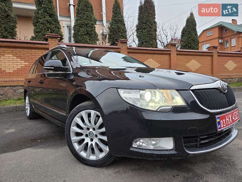 Skoda Superb 2012
