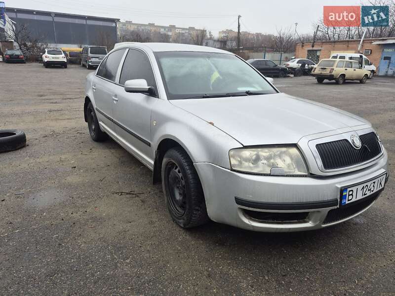 Skoda Superb 2004