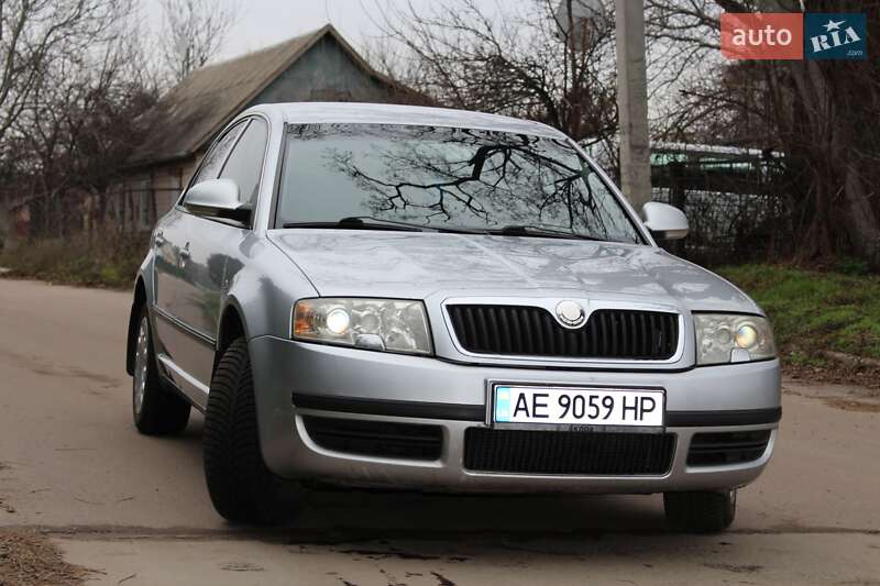 Лифтбек Skoda Superb 2008 в Верхнеднепровске