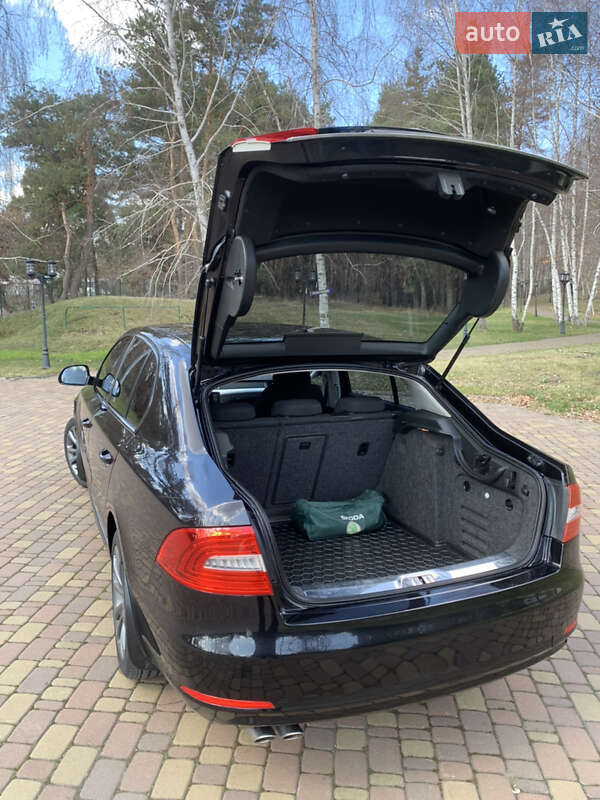 Лифтбек Skoda Superb 2013 в Харькове