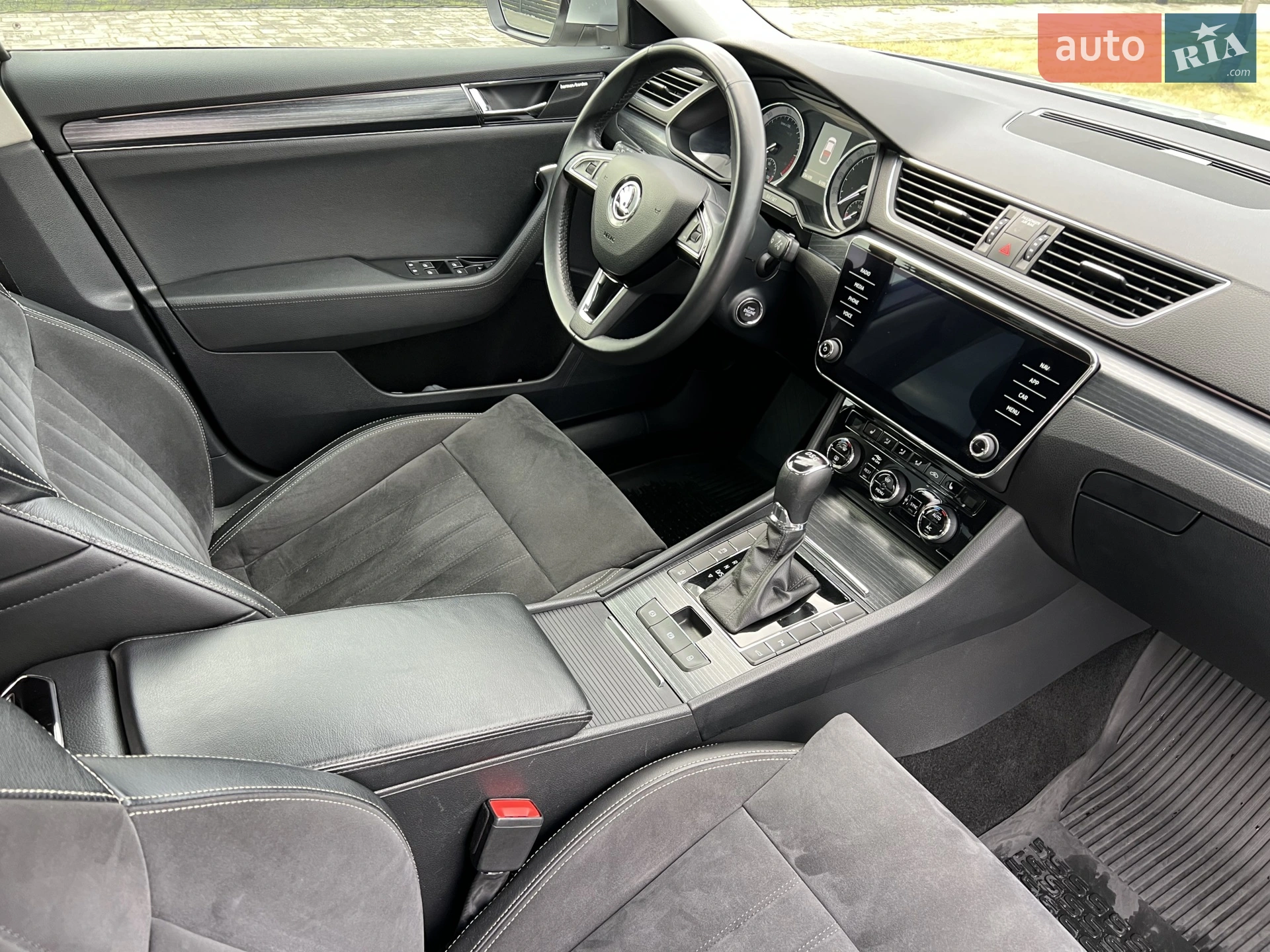2019 Skoda Superb - мініатюра 24