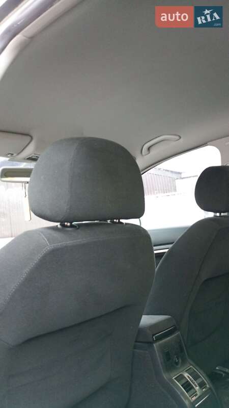 Ліфтбек Skoda Superb 2002 в Славуті