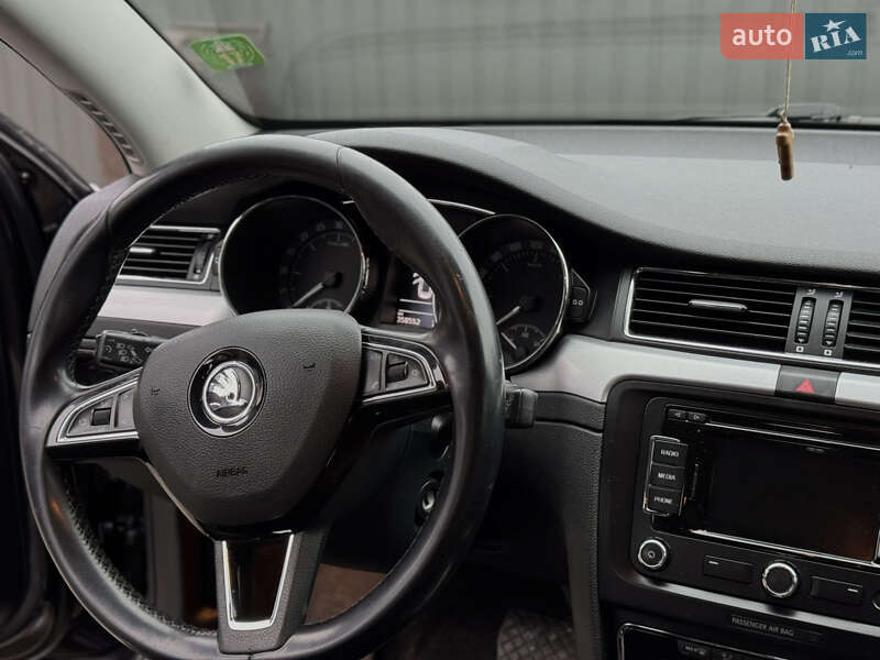 Универсал Skoda Superb 2013 в Тернополе