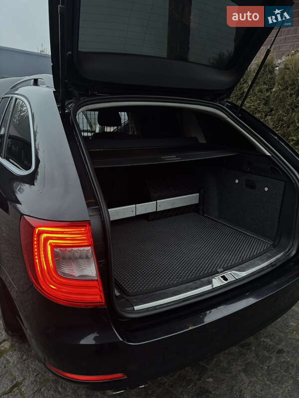 Универсал Skoda Superb 2013 в Тернополе