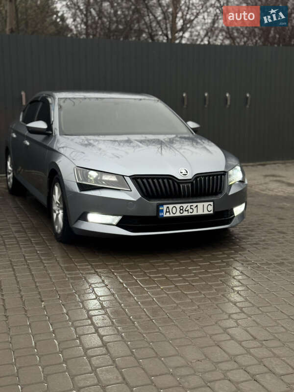 Лифтбек Skoda Superb 2017 в Виннице фото 14 Лифтбек Skoda Superb 2017 в Виннице