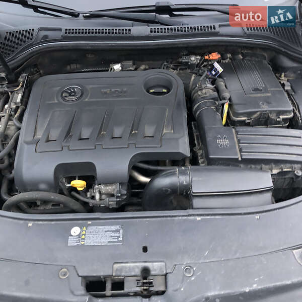 Универсал Skoda Superb 2014 в Тернополе фото 25 Универсал Skoda Superb 2014 в Тернополе