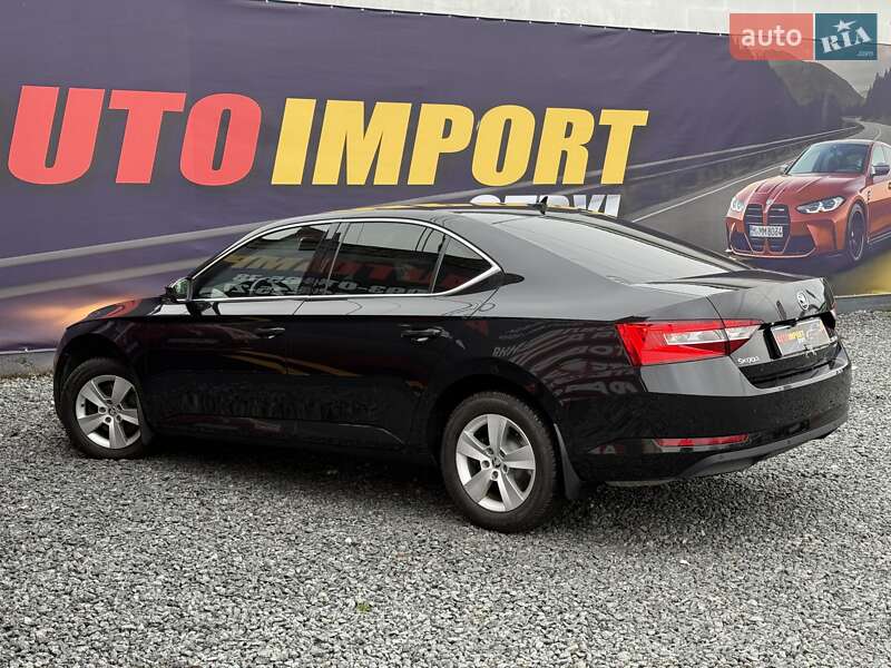 Лифтбек Skoda Superb 2019 в Стрые фото 5 Лифтбек Skoda Superb 2019 в Стрые