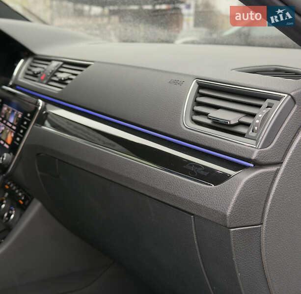 Універсал Skoda Superb 2020 в Івано-Франківську