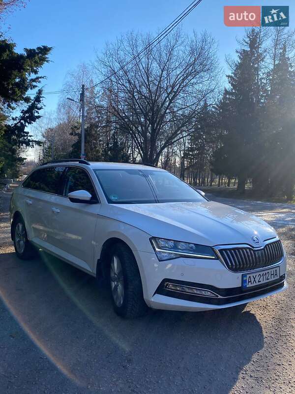 Универсал Skoda Superb 2021 в Харькове