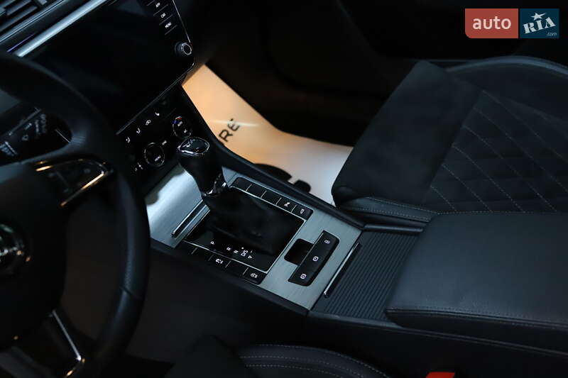 Лифтбек Skoda Superb 2020 в Дрогобыче