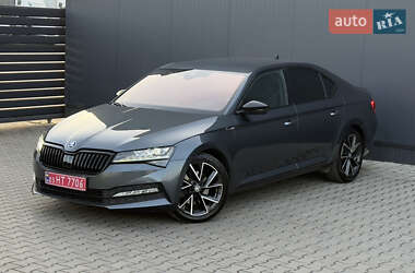 Лифтбек Skoda Superb 2022 в Мукачево