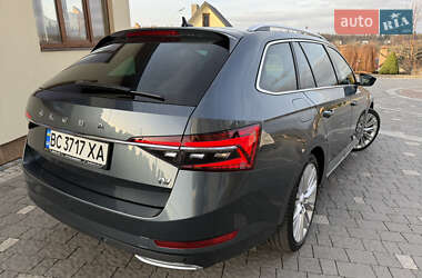 Універсал Skoda Superb 2020 в Дрогобичі