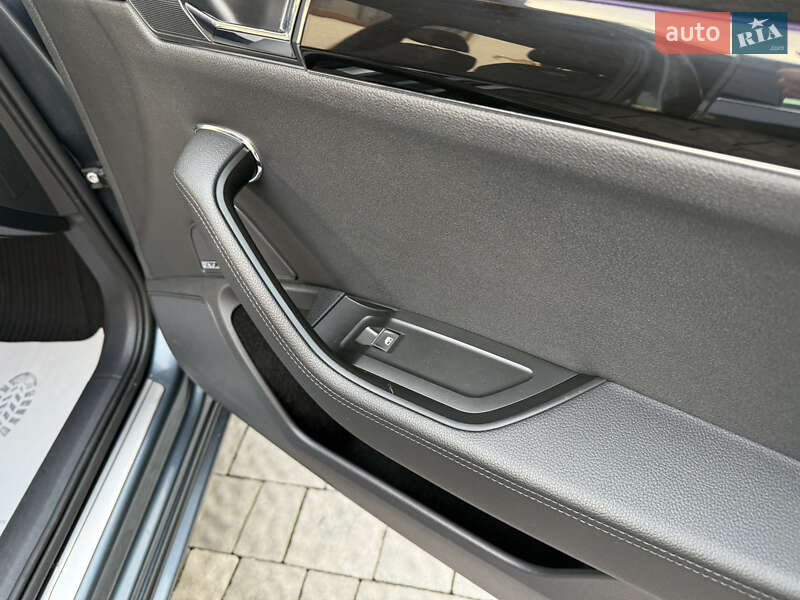 Універсал Skoda Superb 2020 в Дрогобичі