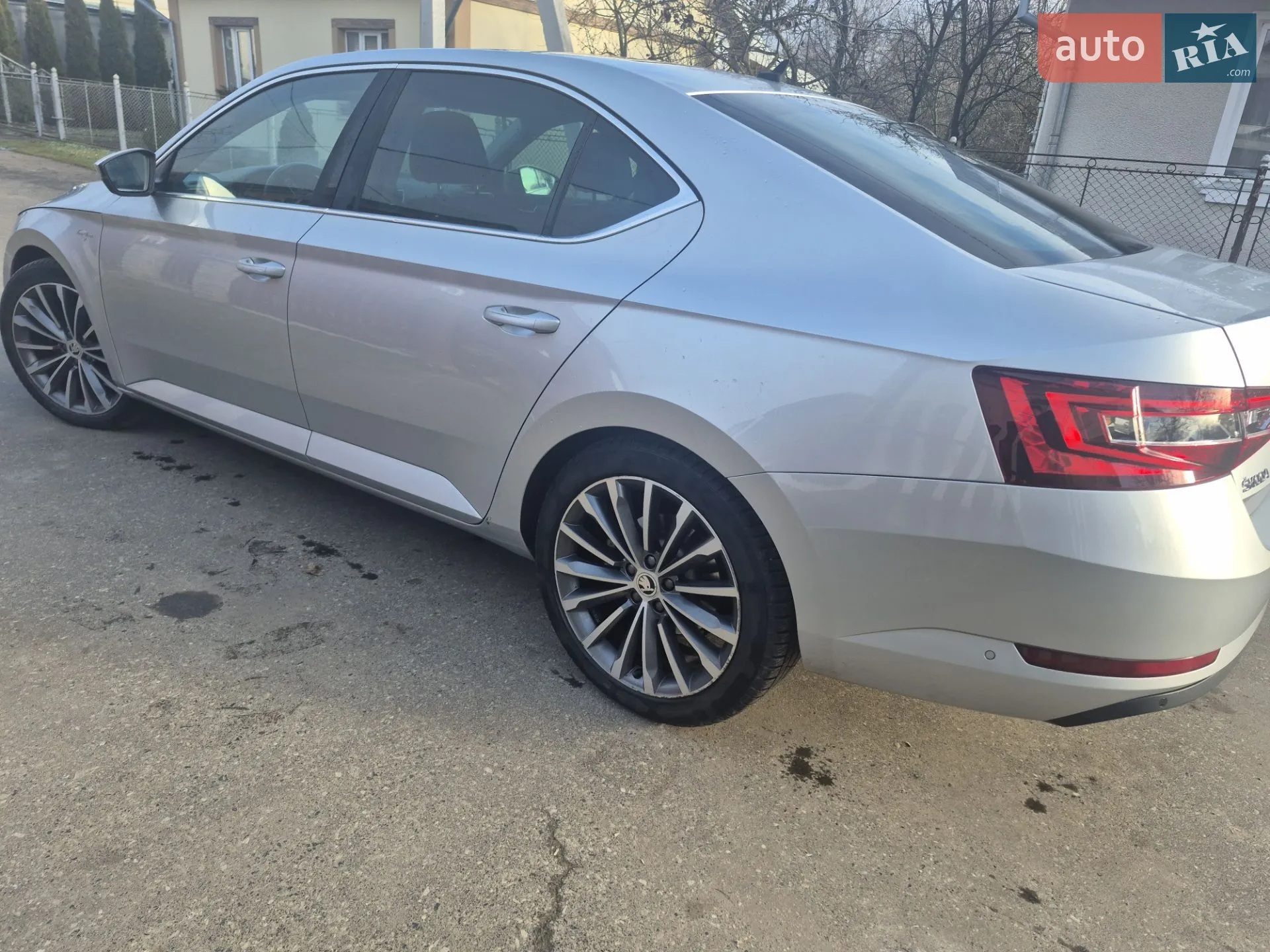 2016 Skoda Superb - мініатюра 8