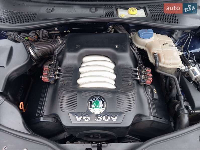 Ліфтбек Skoda Superb 2003 в Дубні