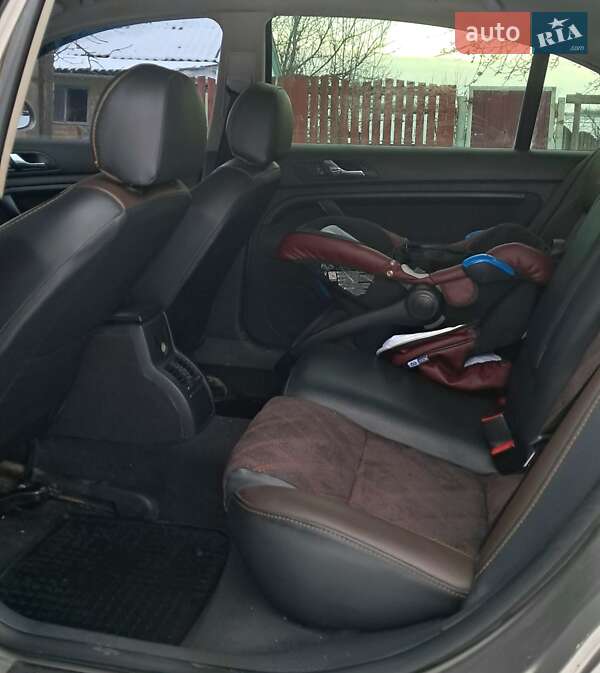 Лифтбек Skoda Superb 2007 в Монастырище