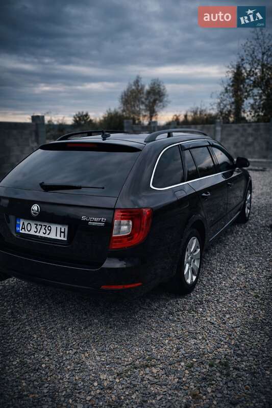 Универсал Skoda Superb 2013 в Иршаве фото 2 Универсал Skoda Superb 2013 в Иршаве