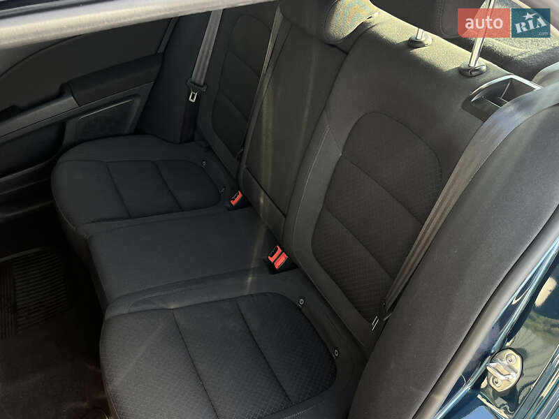 Лифтбек Skoda Superb 2014 в Смыге