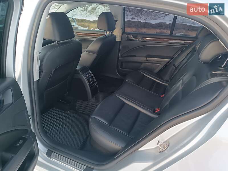 Лифтбек Skoda Superb 2015 в Ровно фото 14 Лифтбек Skoda Superb 2015 в Ровно