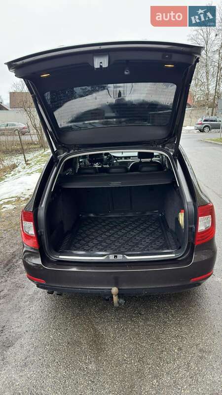 Универсал Skoda Superb 2015 в Ивано-Франковске