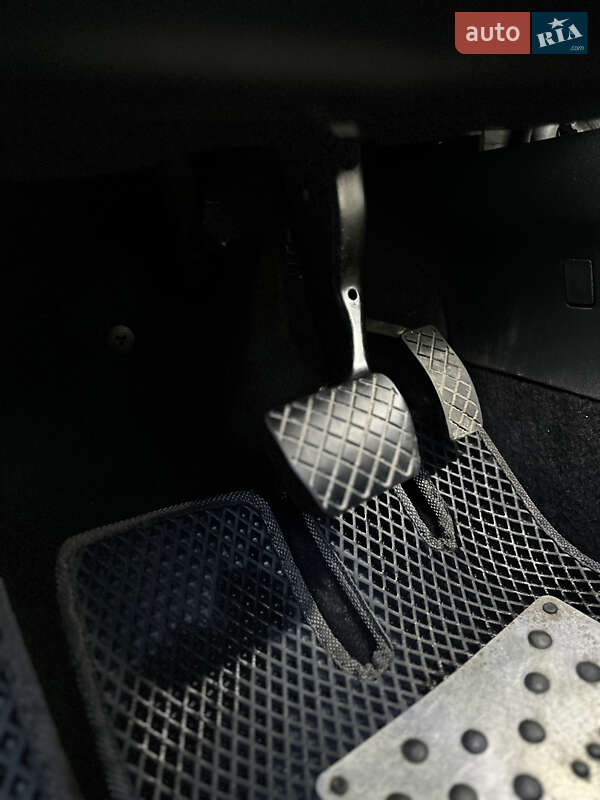 Универсал Skoda Superb 2017 в Виннице фото 33 Универсал Skoda Superb 2017 в Виннице