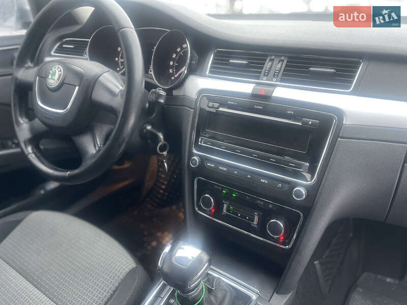 Лифтбек Skoda Superb 2012 в Миргороде фото 13 Лифтбек Skoda Superb 2012 в Миргороде