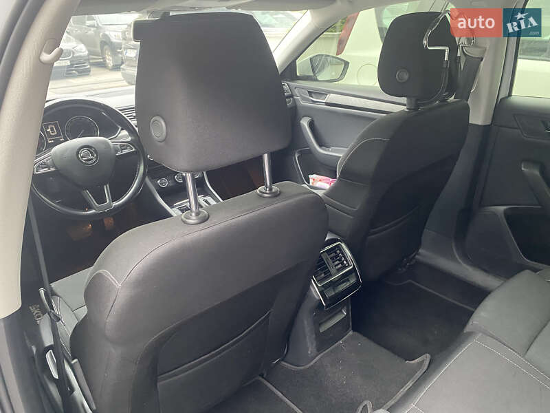 Универсал Skoda Superb 2016 в Днепре