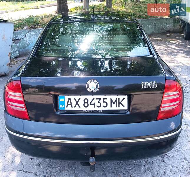 Лифтбек Skoda Superb 2002 в Каменском