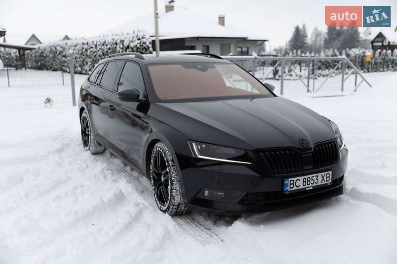 Универсал Skoda Superb 2019 в Самборе
