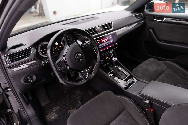 Универсал Skoda Superb 2019 в Самборе