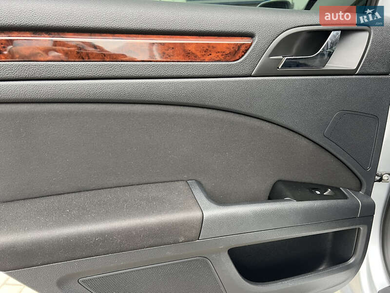 Ліфтбек Skoda Superb 2012 в Миколаєві