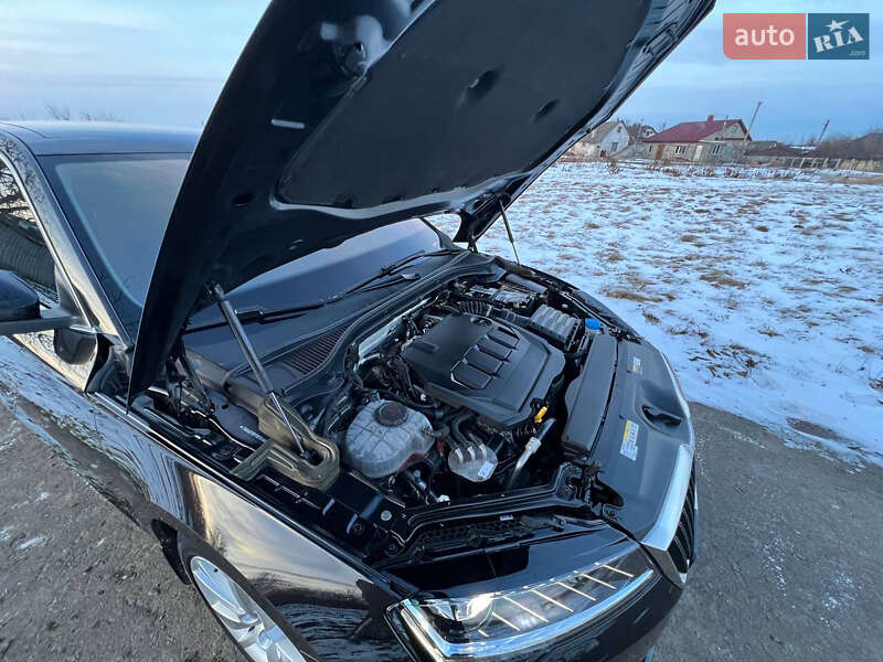 Лифтбек Skoda Superb 2022 в Ровно