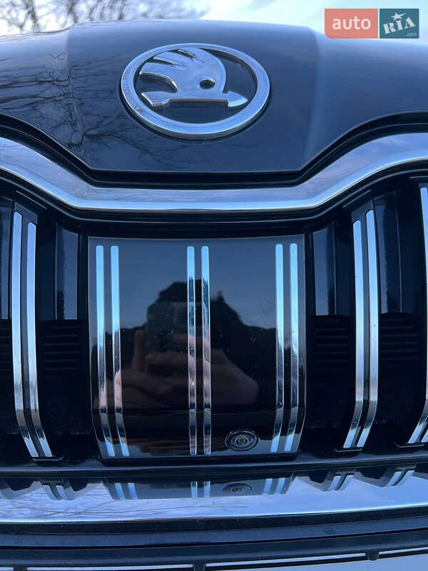 Лифтбек Skoda Superb 2022 в Ровно