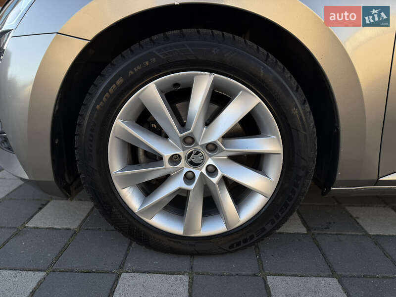 Лифтбек Skoda Superb 2021 в Львове фото 24 Лифтбек Skoda Superb 2021 в Львове