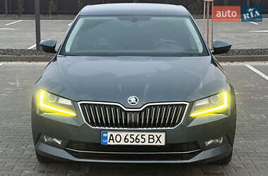 Ліфтбек Skoda Superb 2016 в Мукачевому