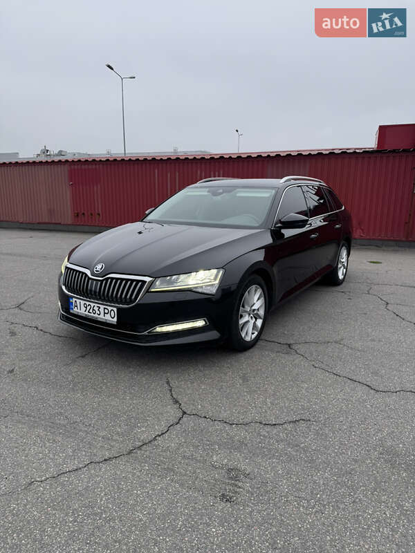 Универсал Skoda Superb 2020 в Киеве